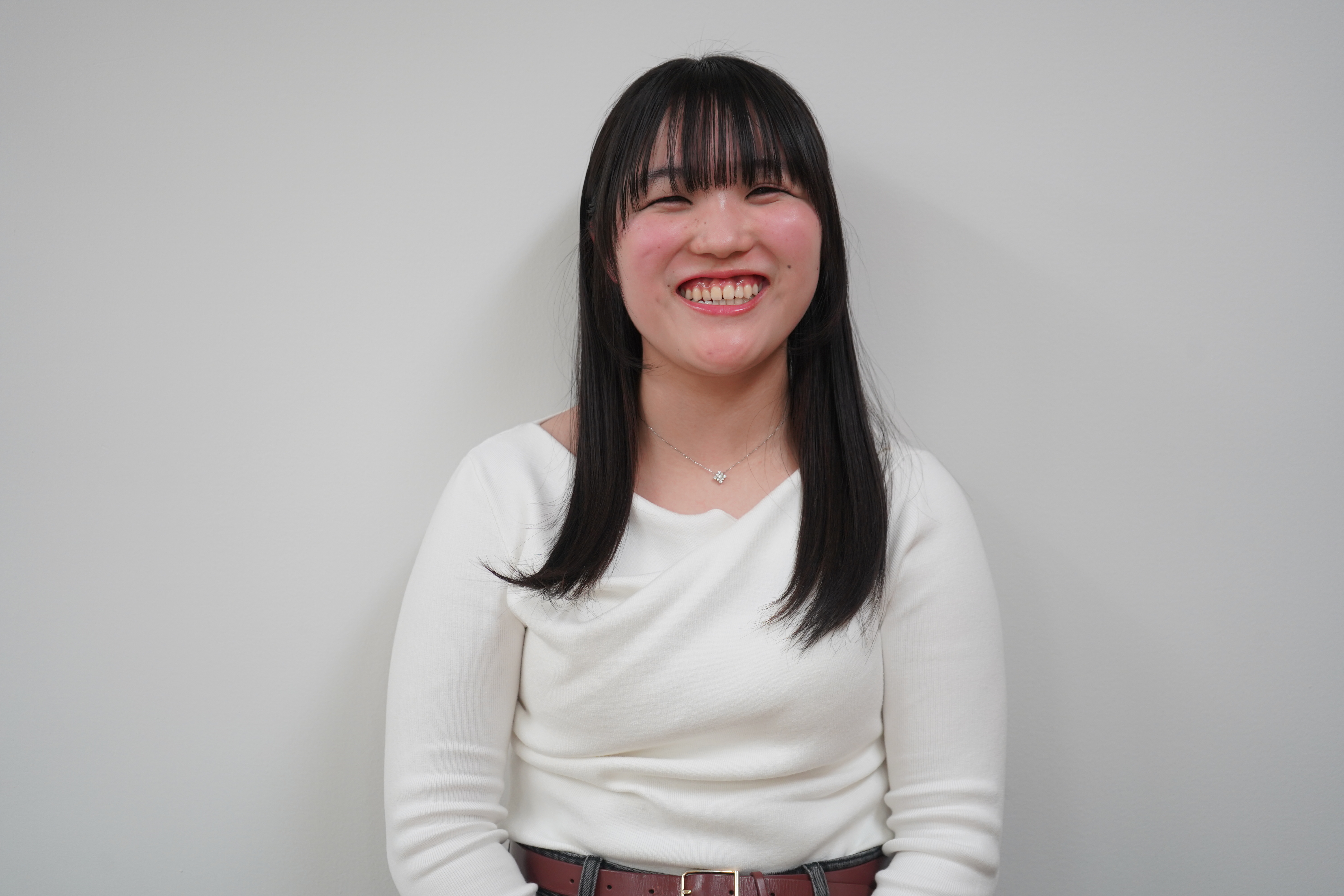 長谷川 綾音